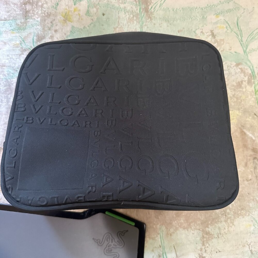 BVLGARI Travel Wash Bag First Class Emirates Black Travel Amenity Bulgari Toilet
